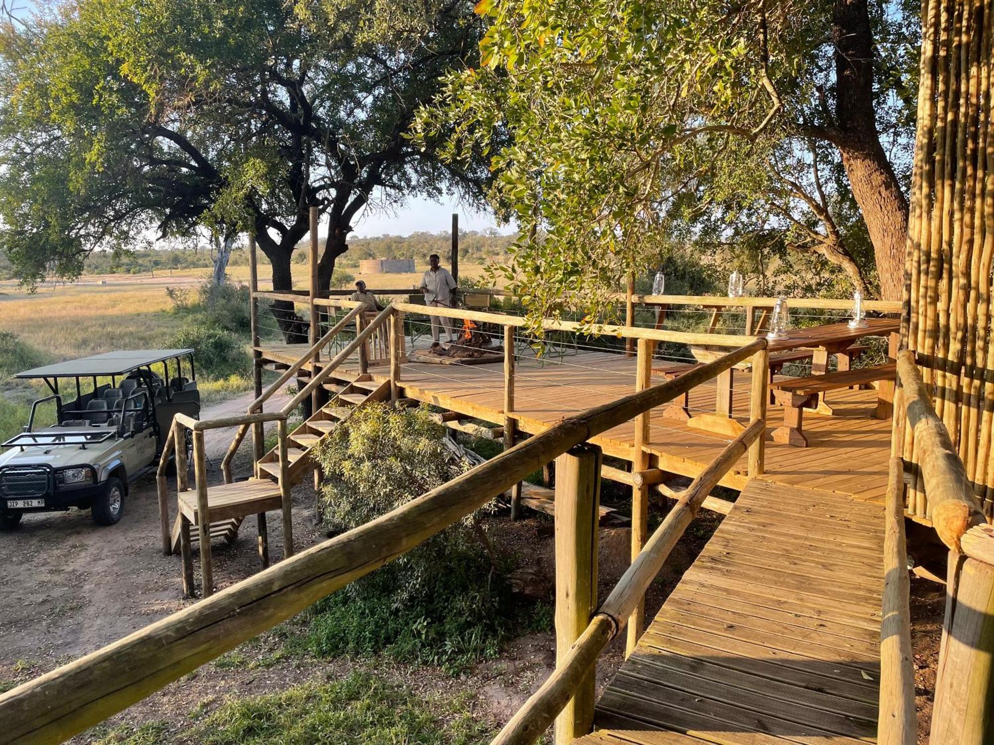 Rhino Walking Safaris Hotel Skukuza Buitenkant foto