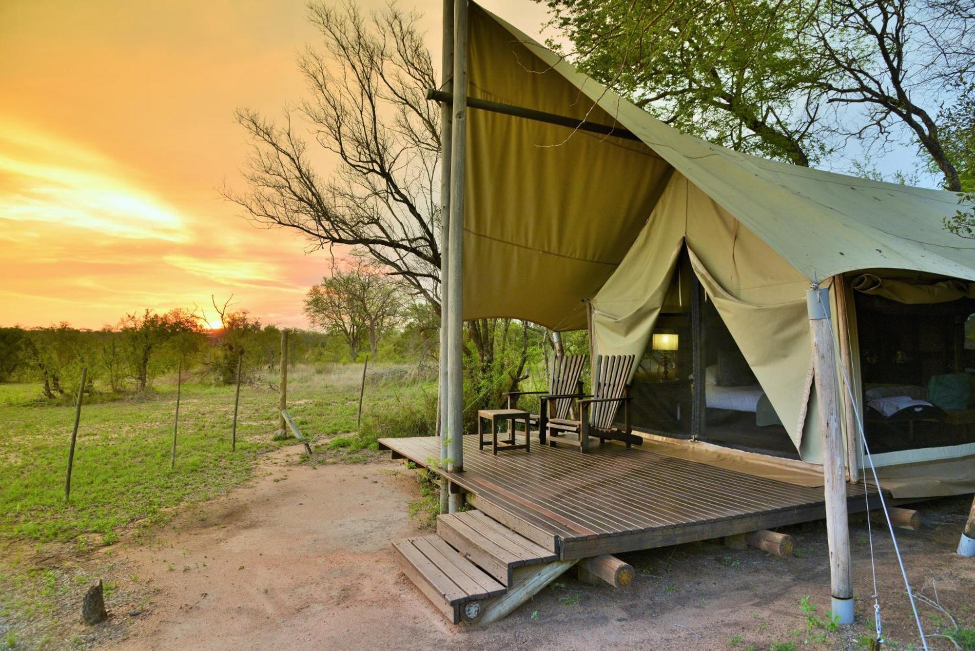 Rhino Walking Safaris Hotel Skukuza Buitenkant foto