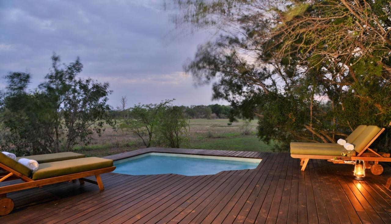 Rhino Walking Safaris Hotel Skukuza Buitenkant foto